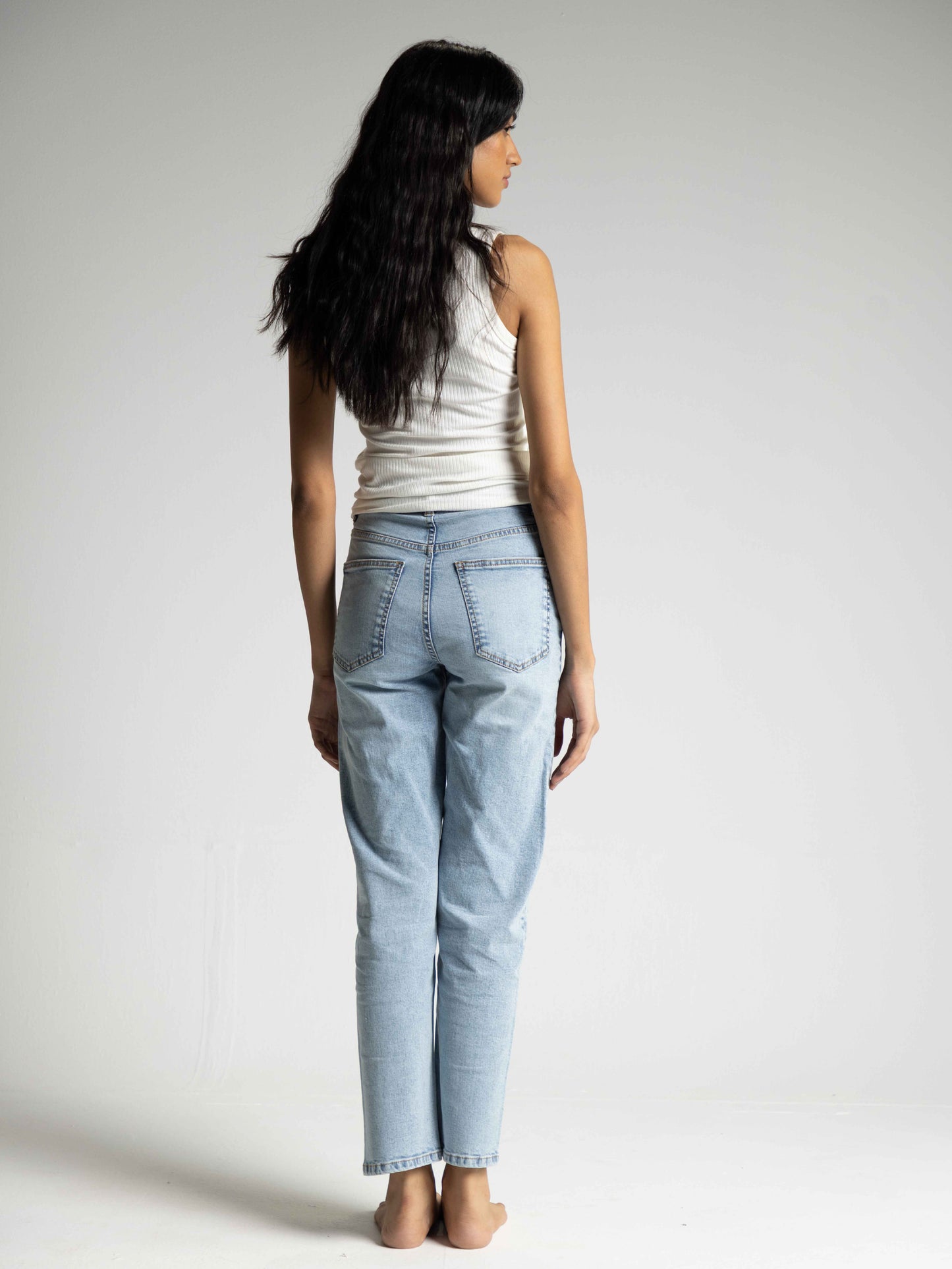 Jwana Slim Mom Jeans