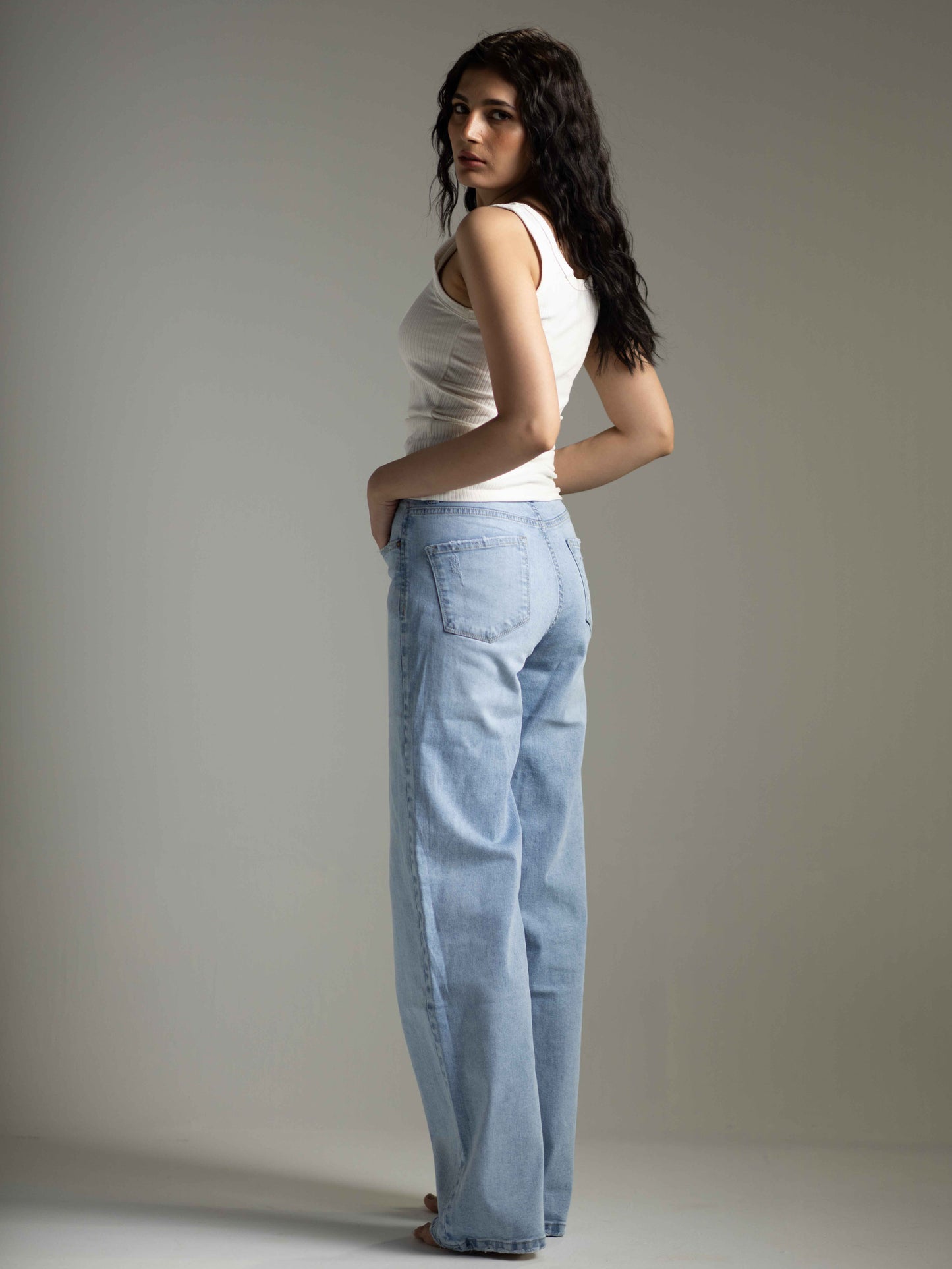 Mona Wide-leg Jeans