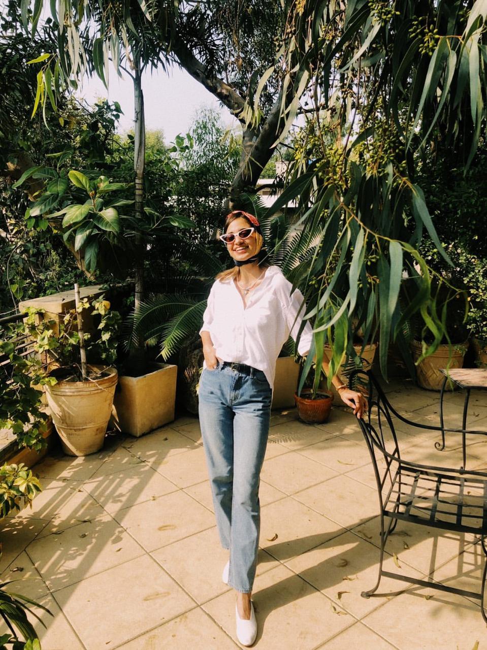 Women’s High Rise Straight Fit Jeans