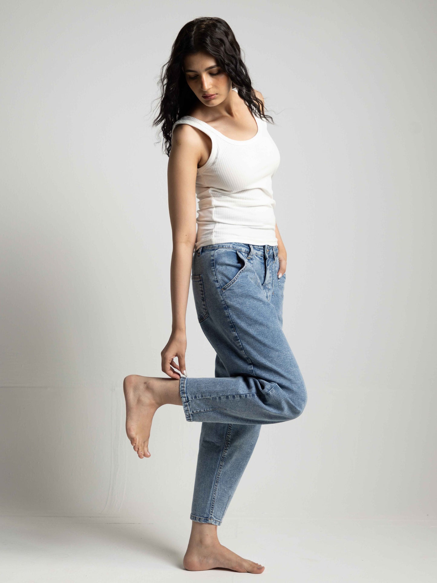 Mahira Balloon Jeans